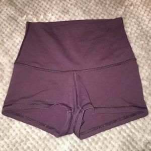 Lululemon high waisted shorts sz 4